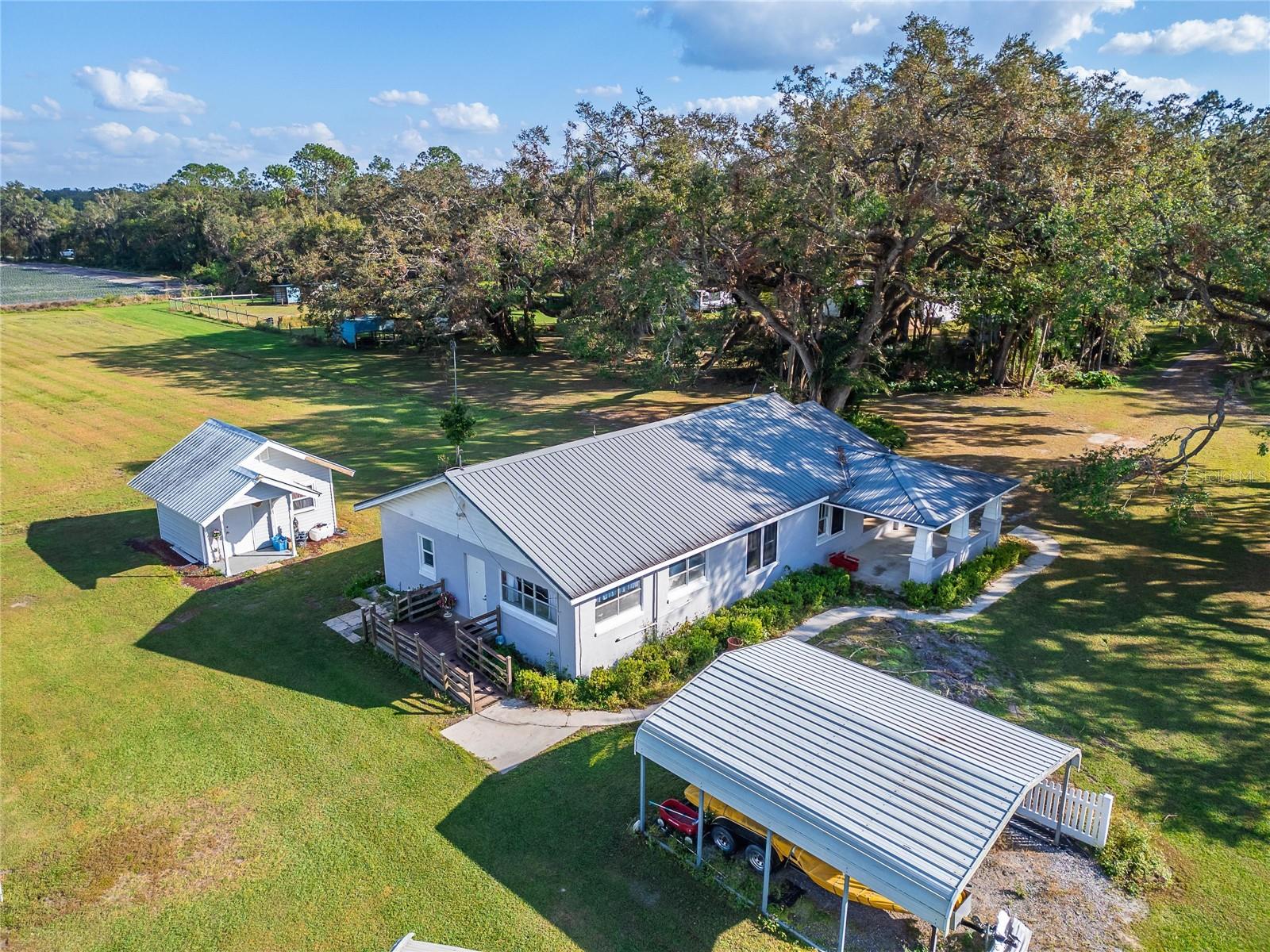 5020 SYDNEY RD — photo 4