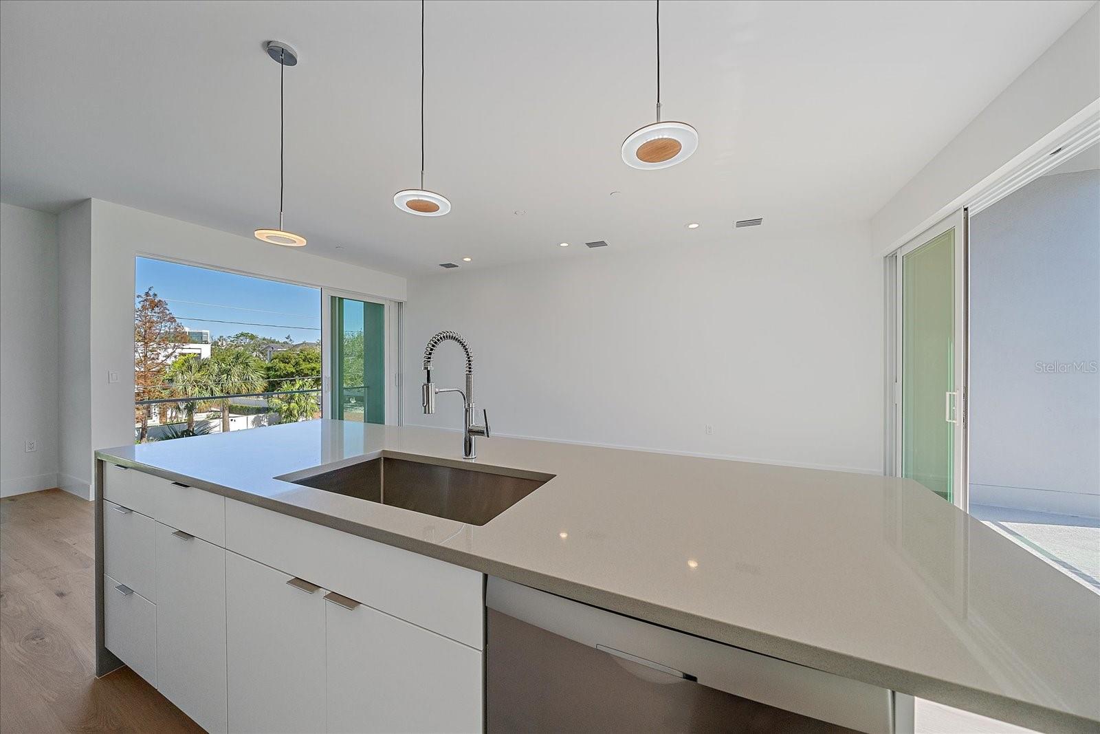 1720 ALDERMAN ST — photo 23
