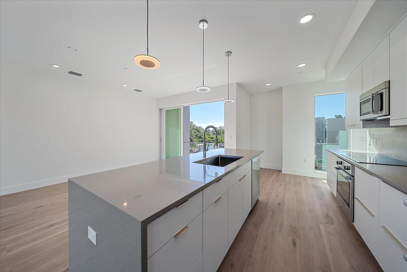 1720 ALDERMAN ST — photo 24