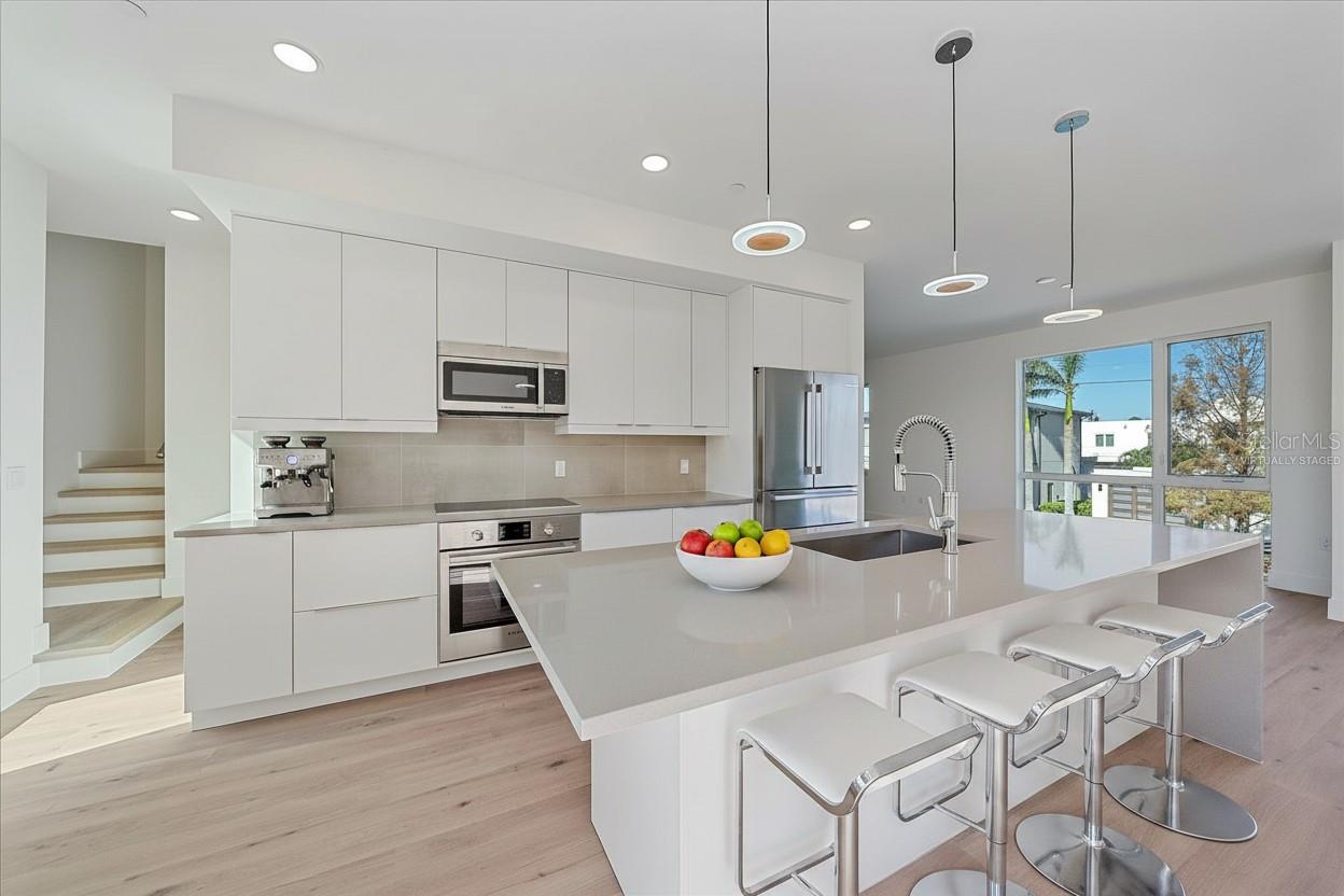 1720 ALDERMAN ST — photo 20