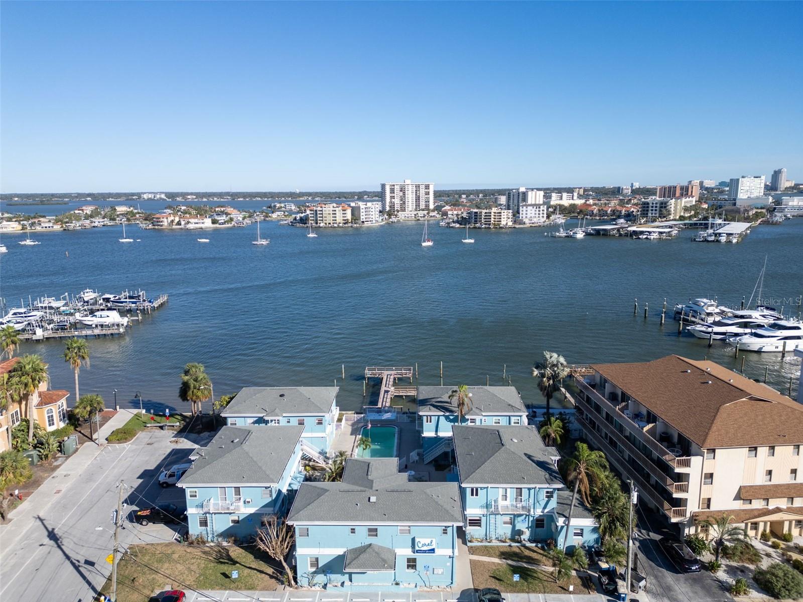 483 E SHORE DR #D3 — photo 22