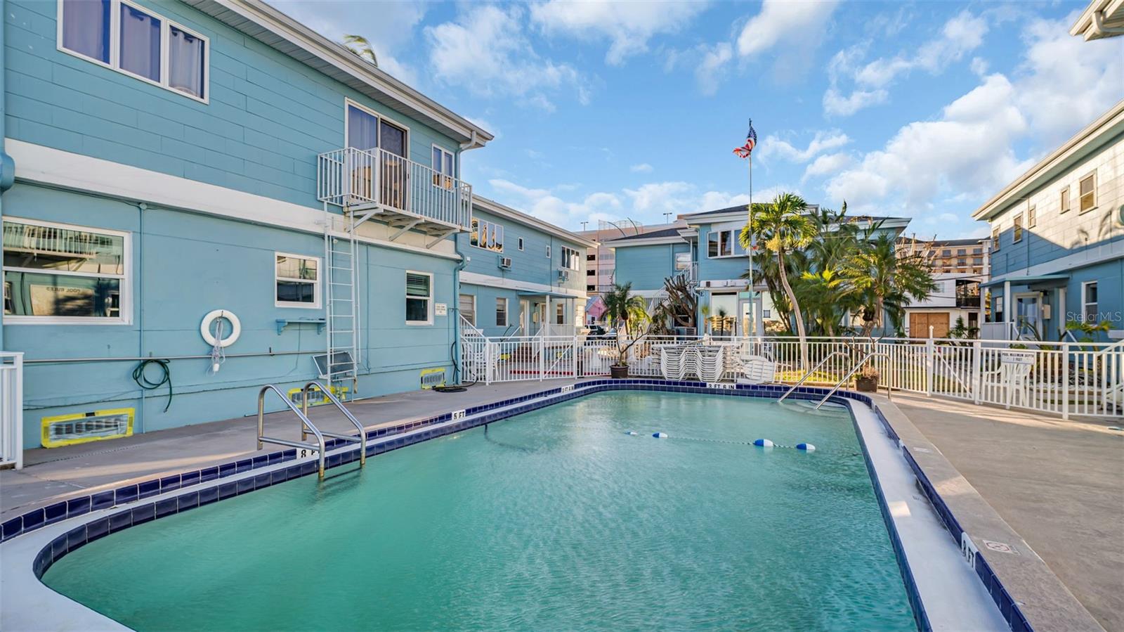 483 E SHORE DR #D3 — photo 17