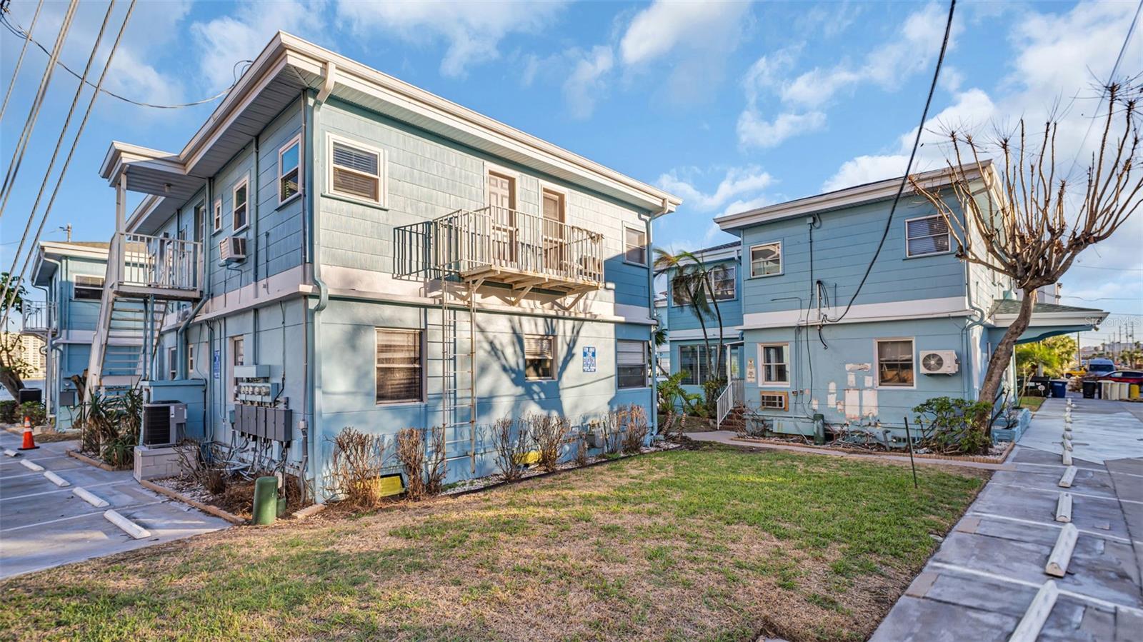 483 E SHORE DR #D3 — photo 18