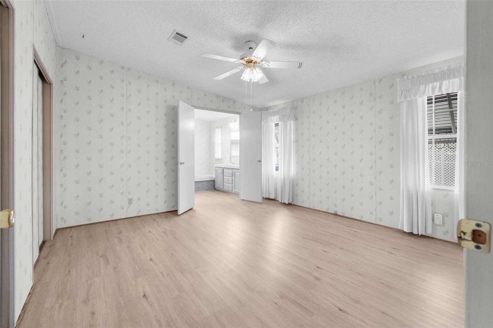 34124 ESTATES LN — photo 18