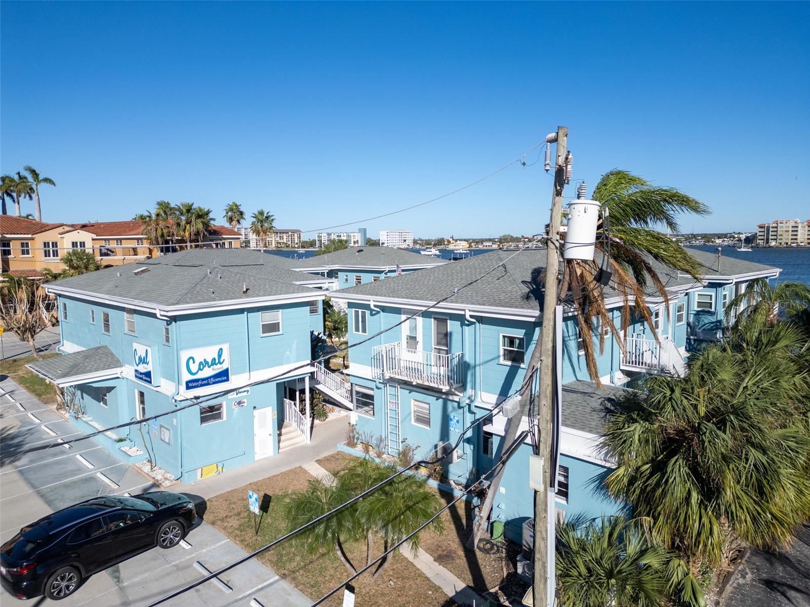 483 E SHORE DR #D4 — photo 20