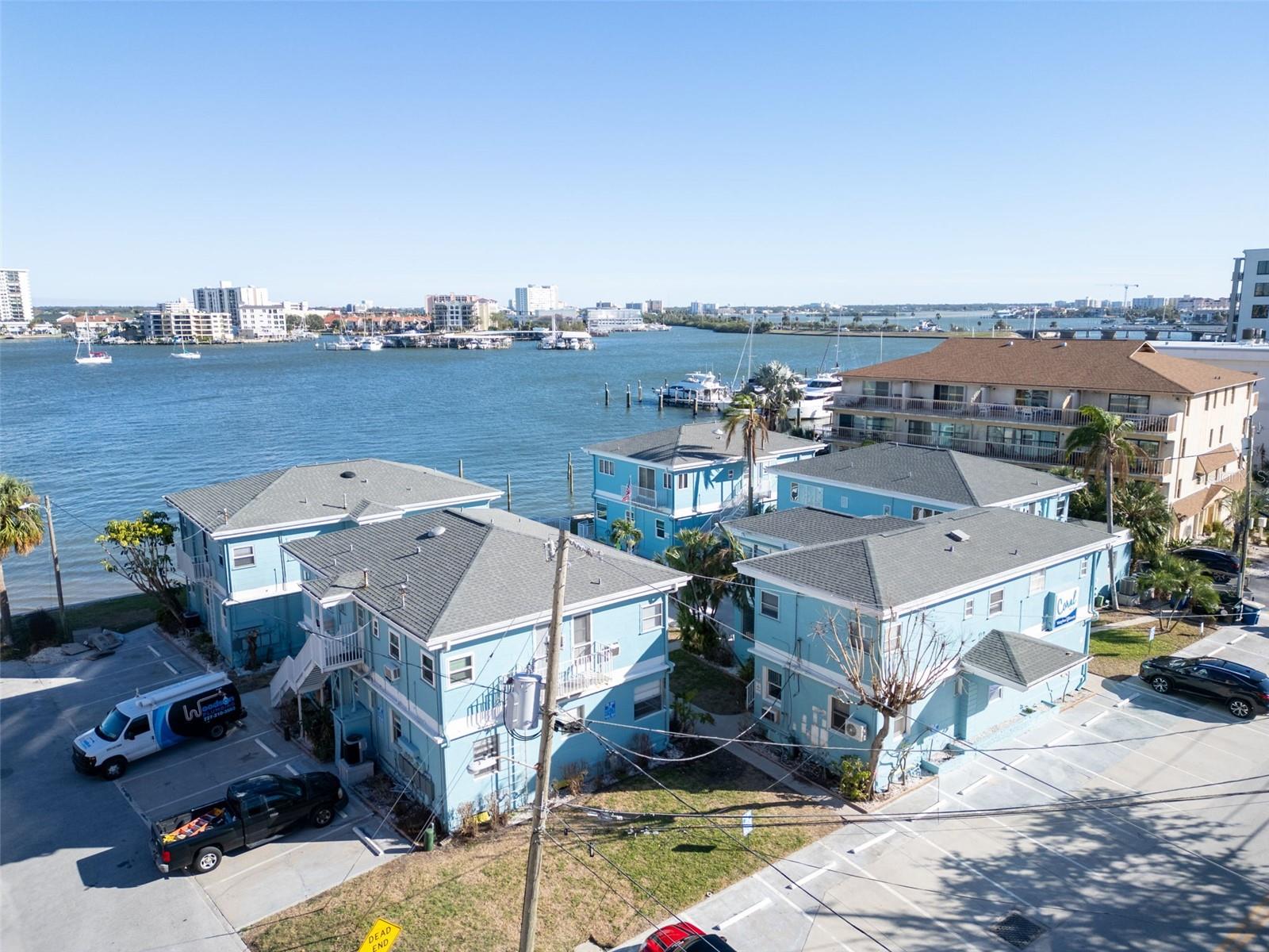 483 E SHORE DR #D4 — photo 21