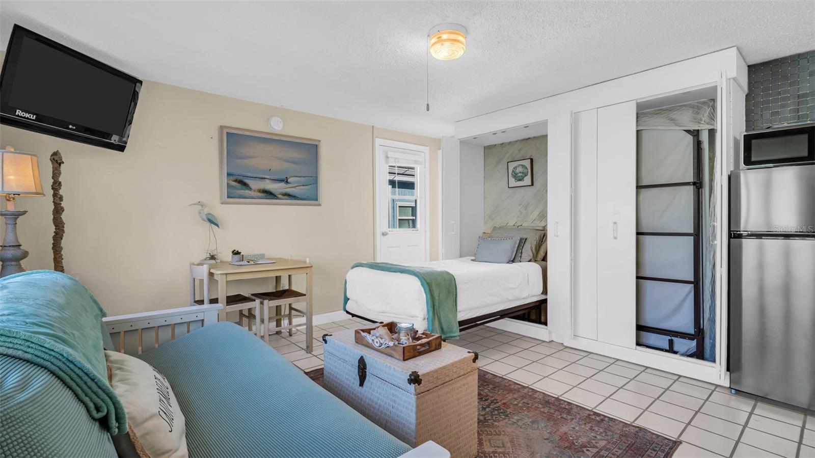 483 E SHORE DR #D4 — photo 6