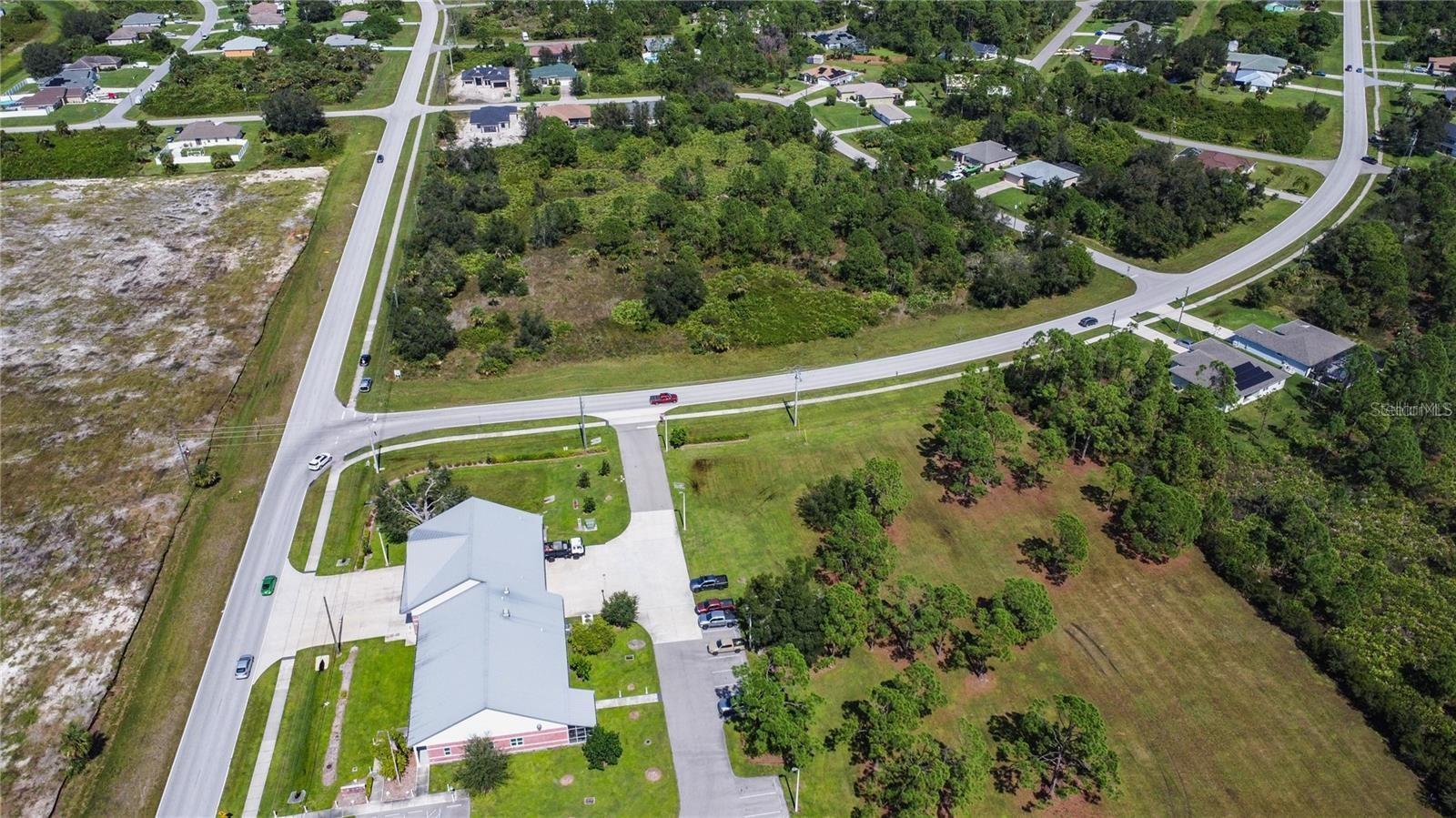 1200 N BISCAYNE DR — photo 2