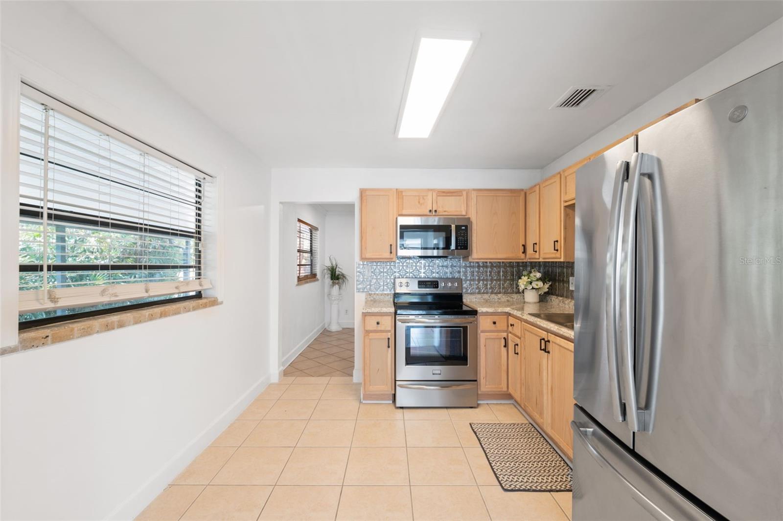 3918 W FIG ST — photo 11