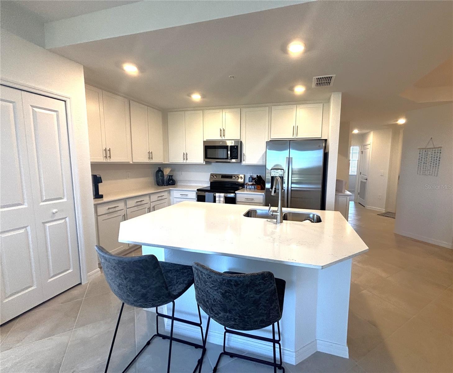 17565 OPAL SAND DR #208 — photo 8