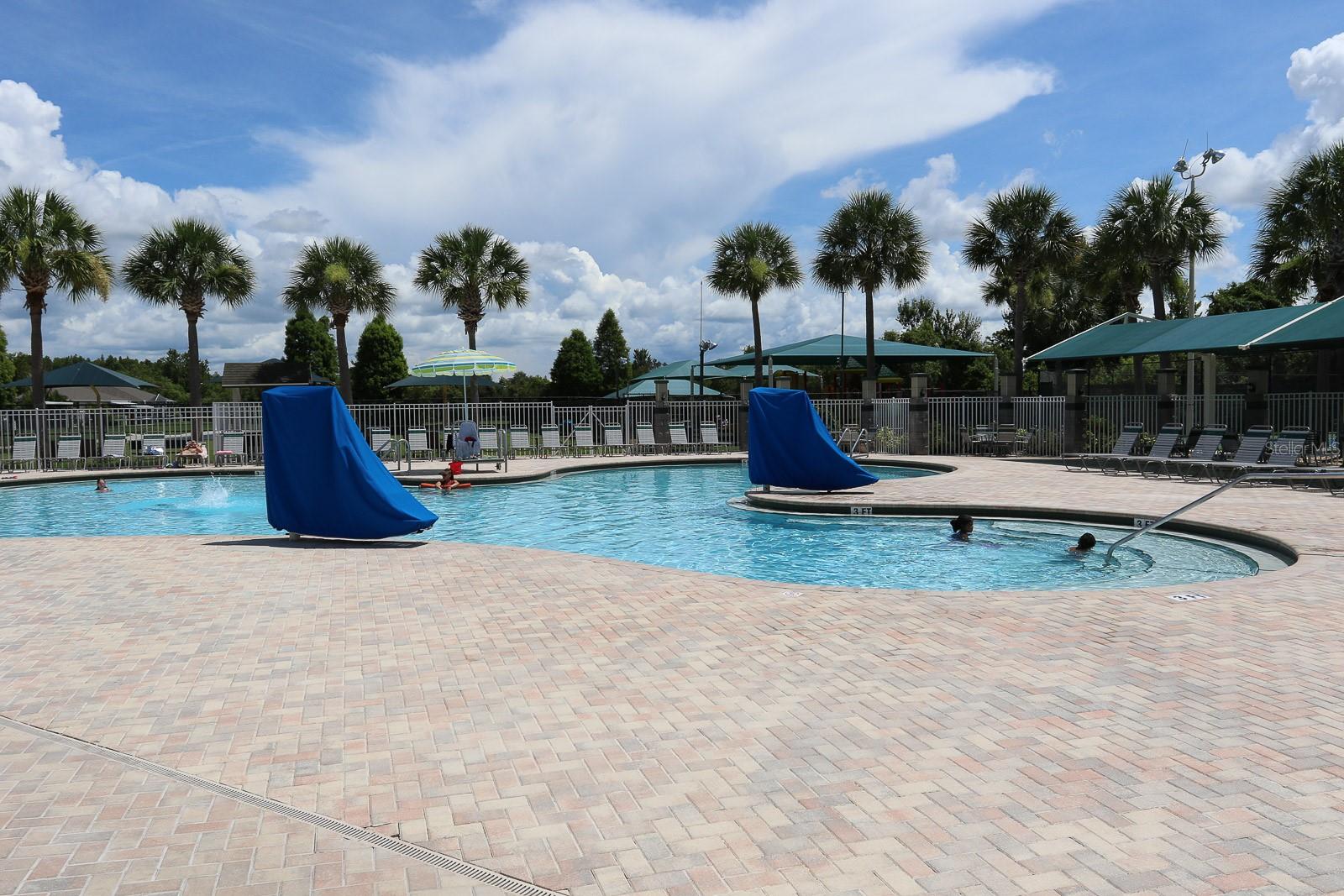 1323 BAYTHORN DR — photo 30