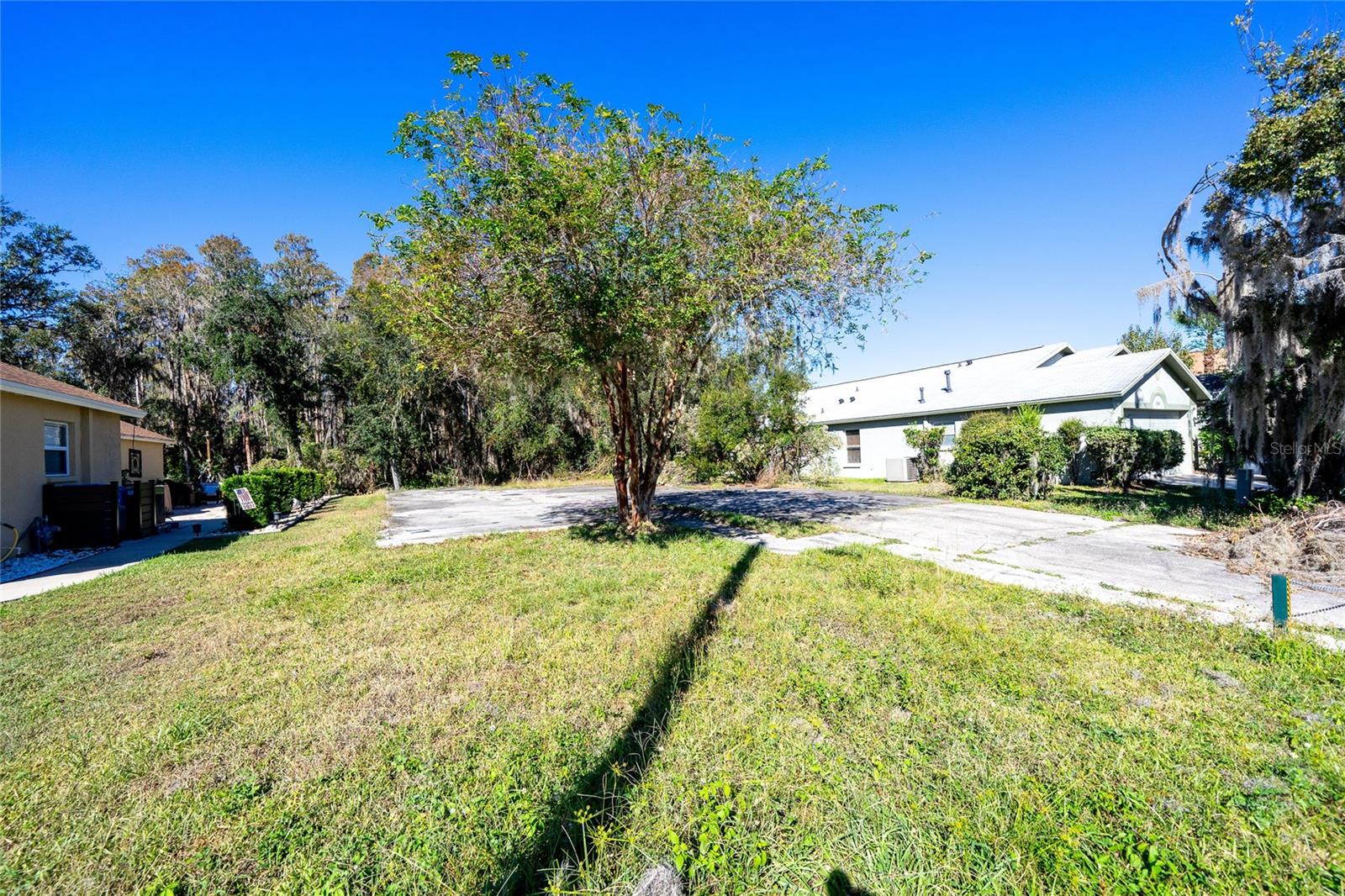 1323 BAYTHORN DR — photo 18