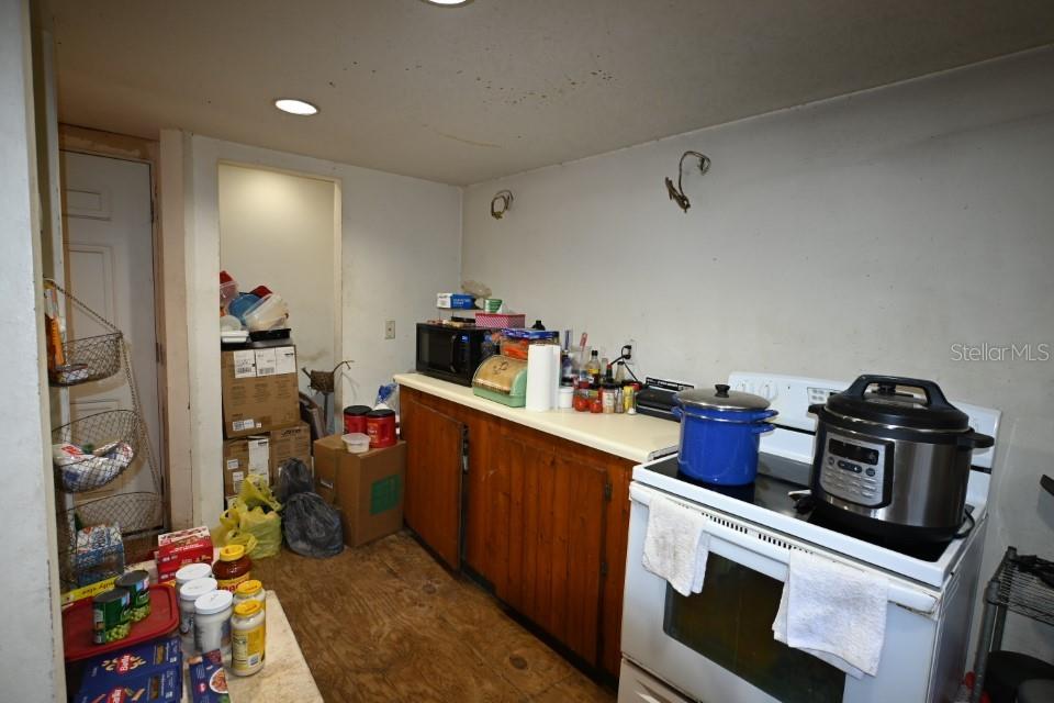 39716 TWORUT RD — photo 8