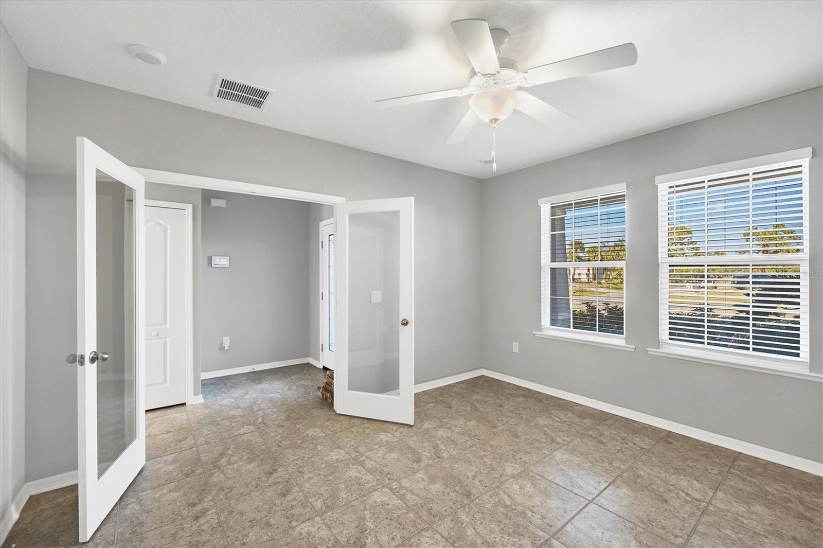 2179 W PRICE BLVD — photo 17