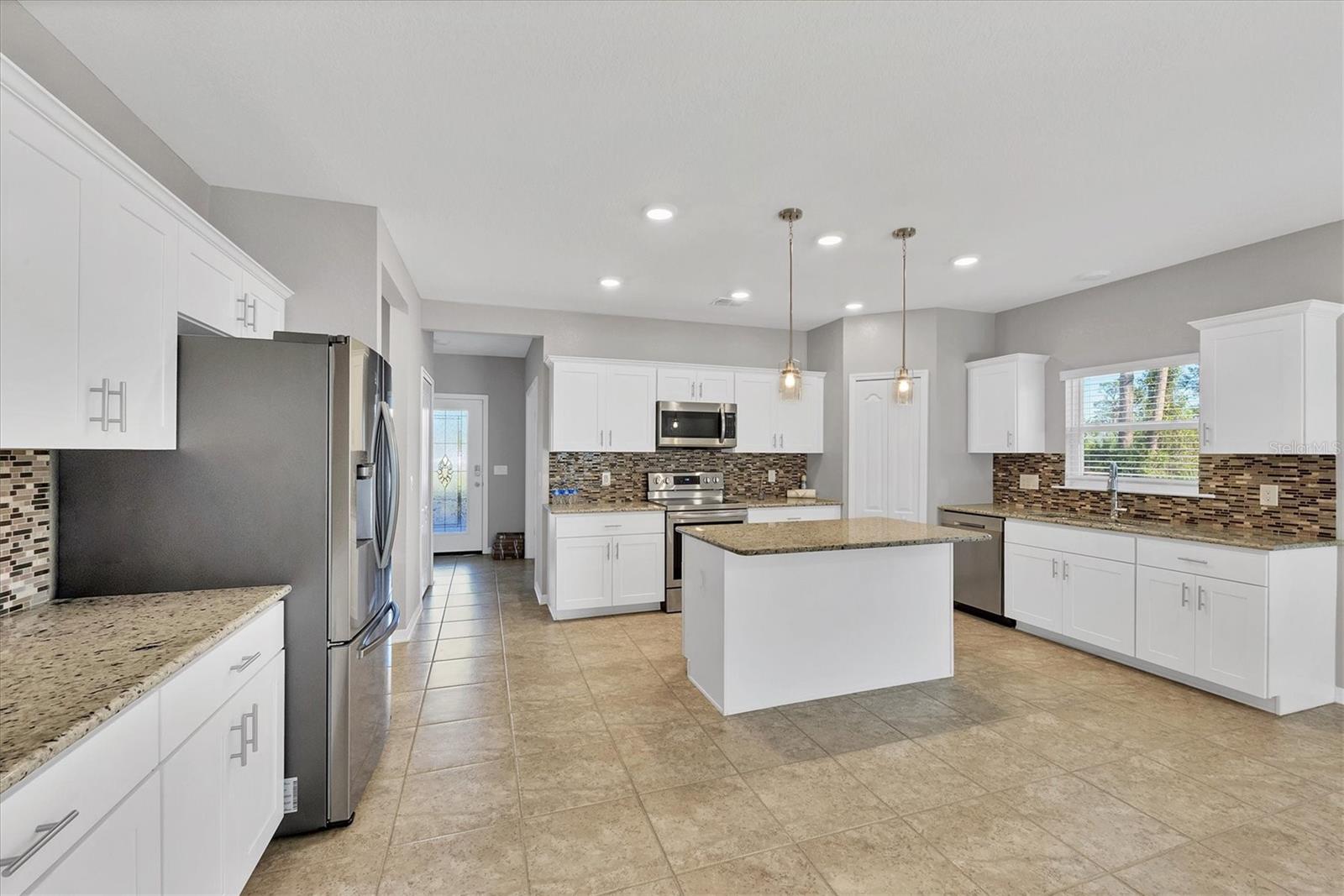 2179 W PRICE BLVD — photo 5