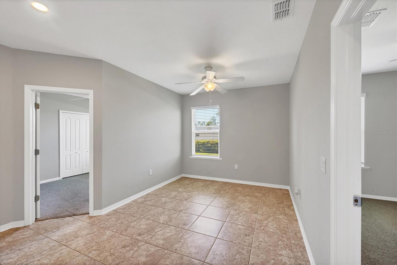 2179 W PRICE BLVD — photo 27