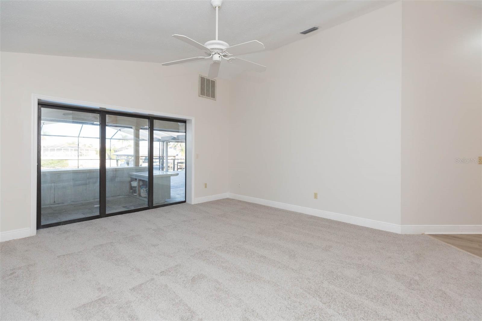 937 BUNKER VIEW DR — photo 13