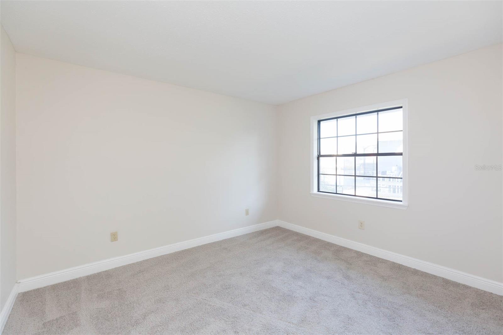 937 BUNKER VIEW DR — photo 33