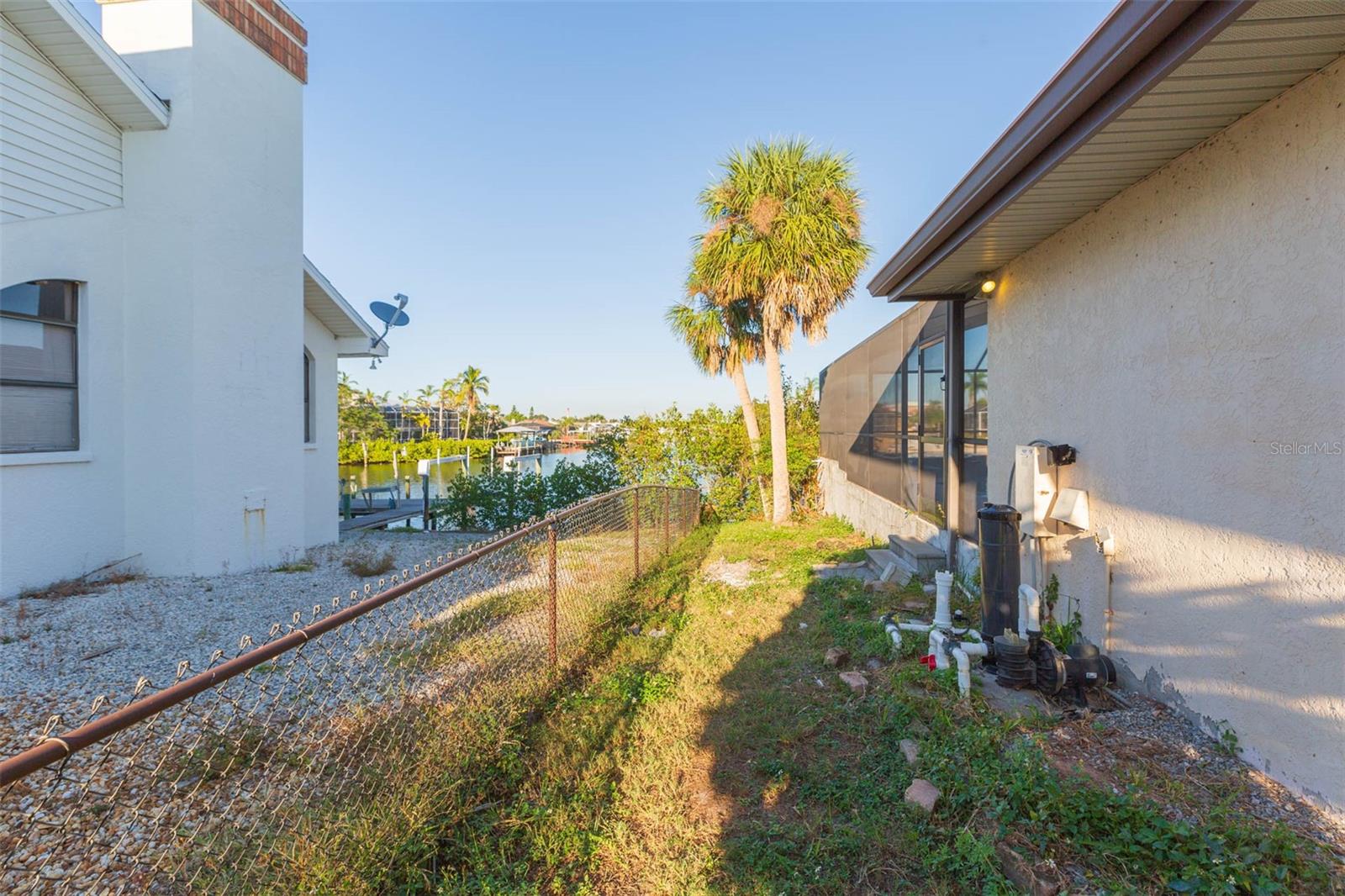 937 BUNKER VIEW DR — photo 63