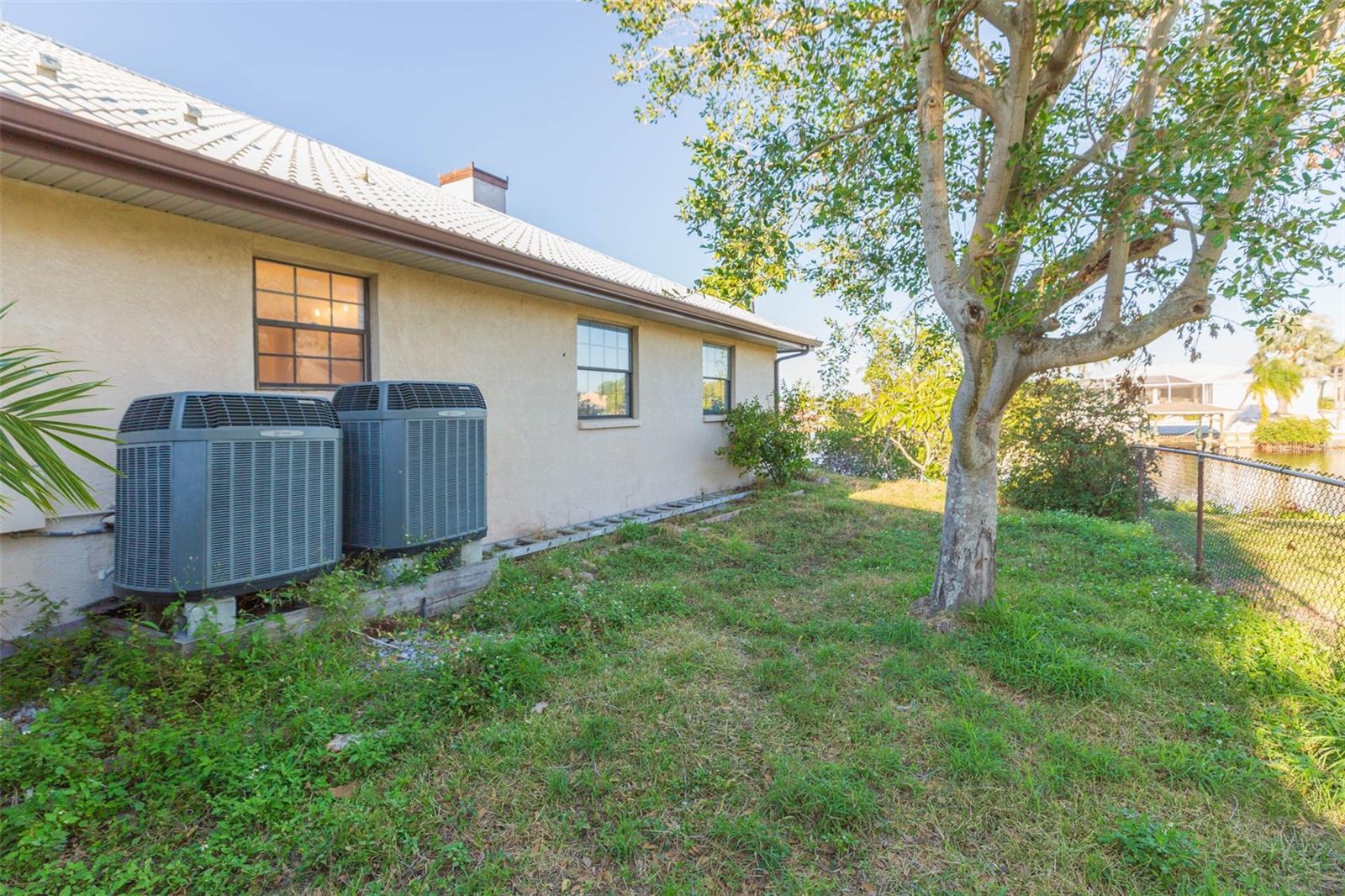 937 BUNKER VIEW DR — photo 62
