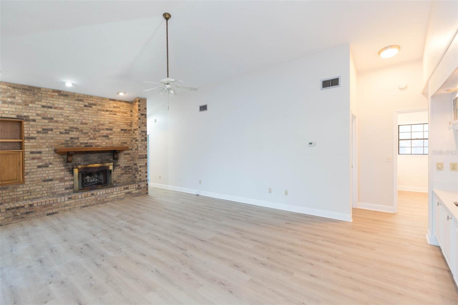937 BUNKER VIEW DR — photo 28