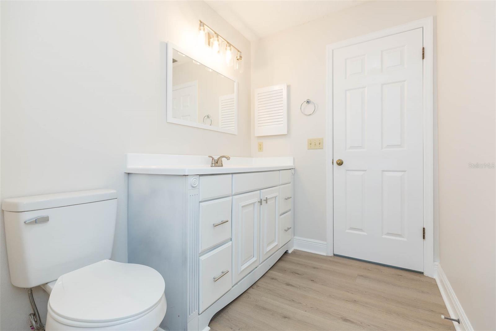 937 BUNKER VIEW DR — photo 43