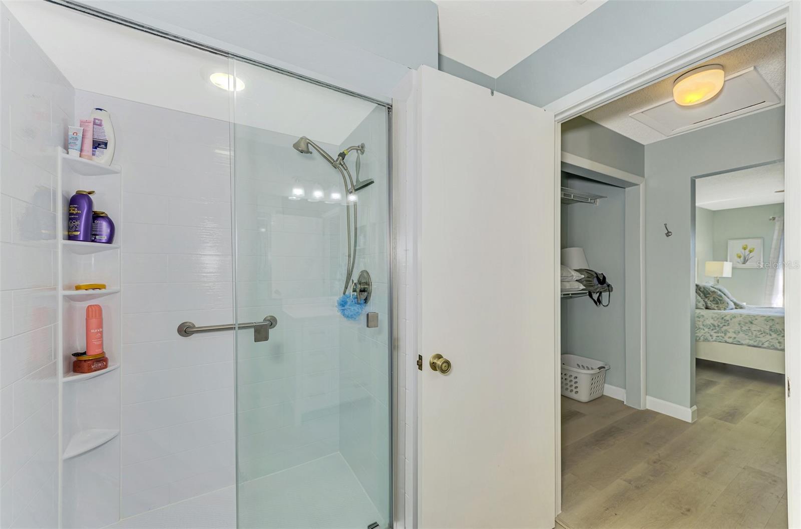 5761 AVISTA DR #5761 — photo 40