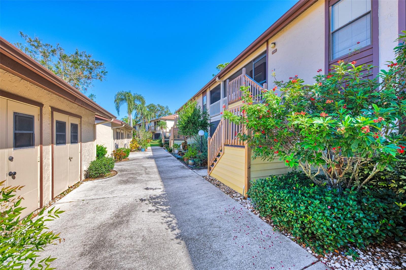 5761 AVISTA DR #5761 — photo 3