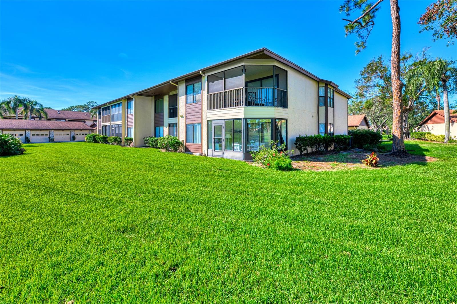 5761 AVISTA DR #5761 — photo 45
