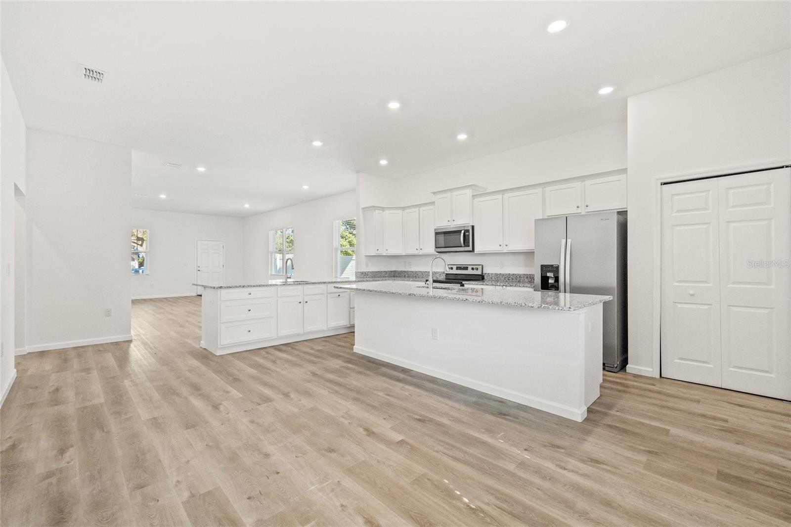 3005 E 17TH AVE — photo 16