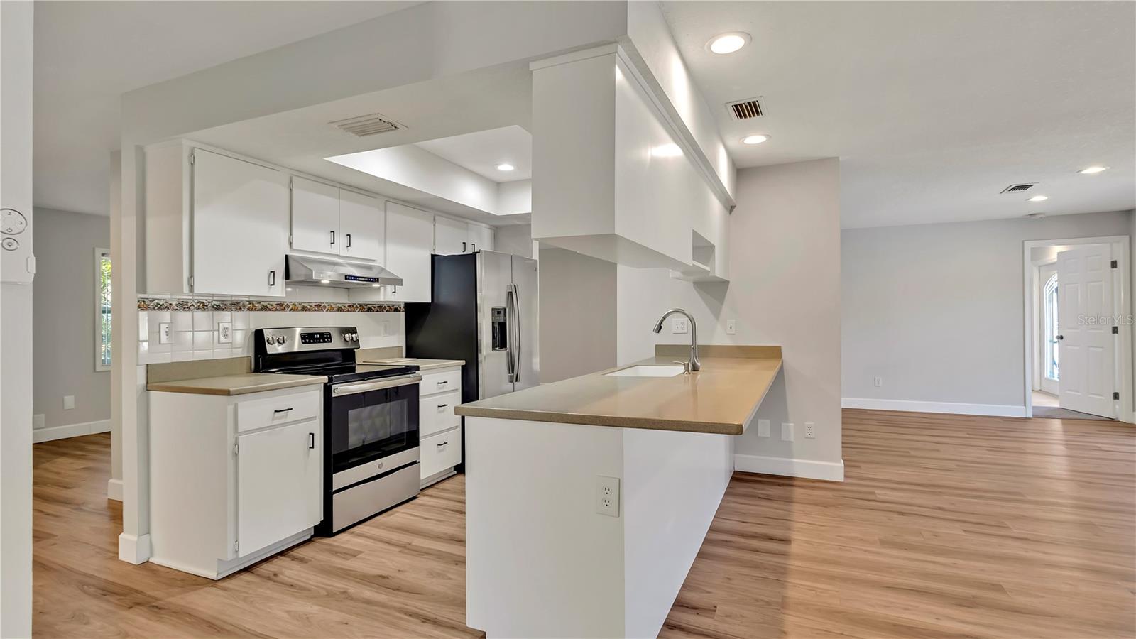 7801 17TH WAY N — photo 13