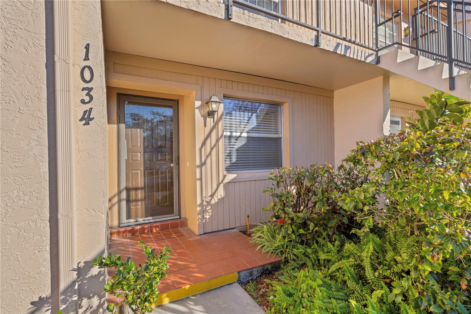 1034 BOWSPRIT LN — photo 2