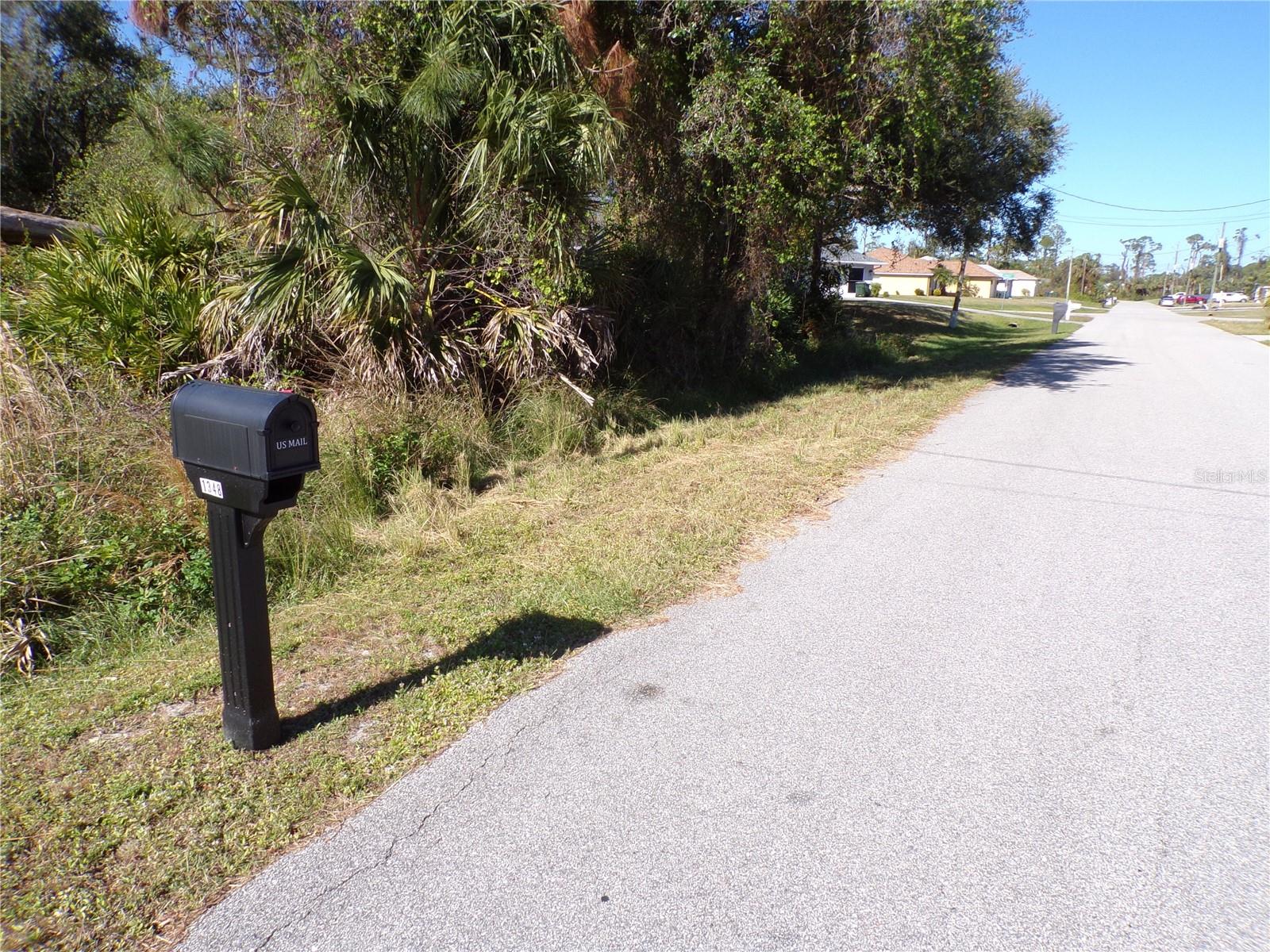 NORA LN — photo 10