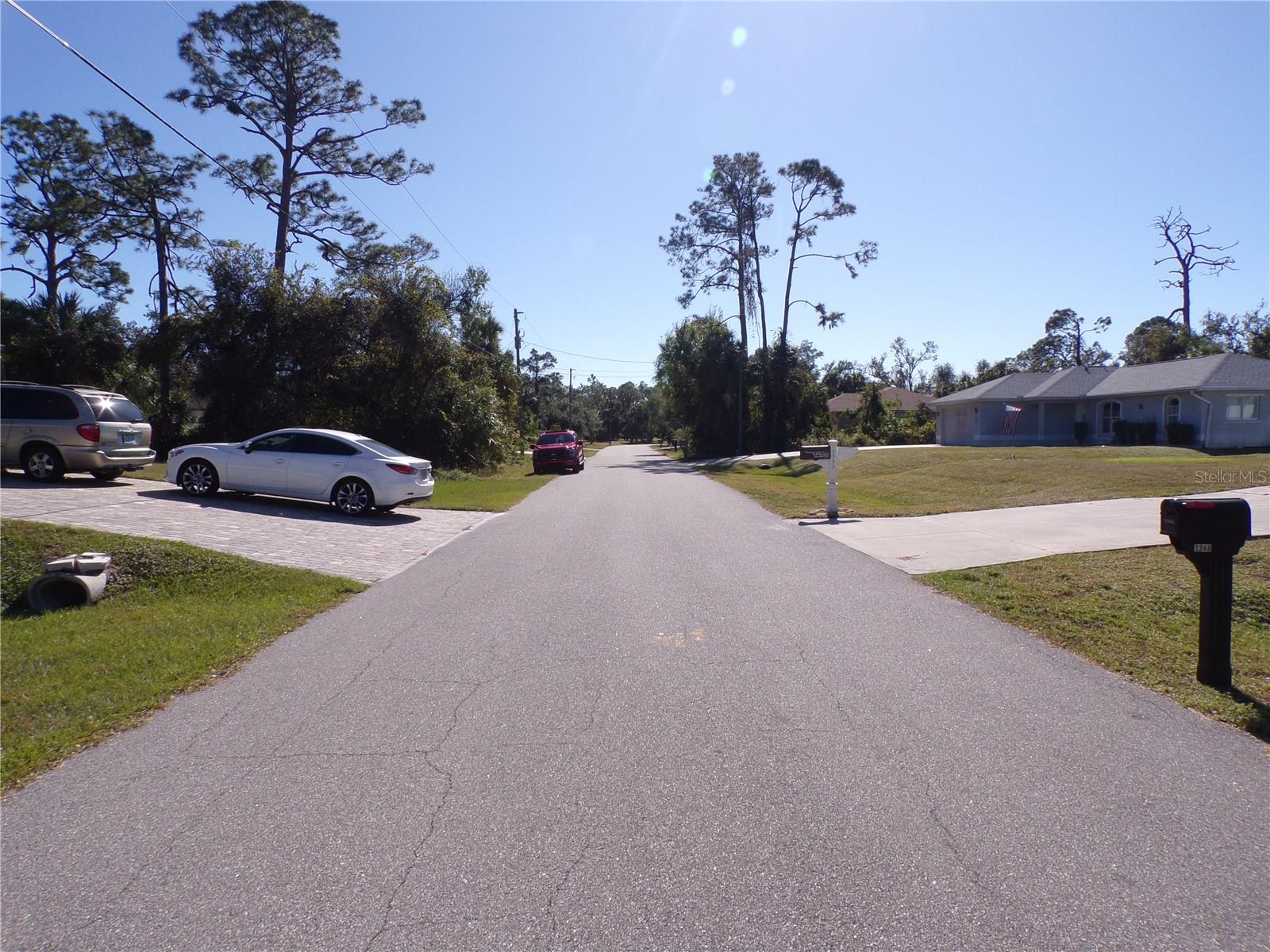 NORA LN — photo 13
