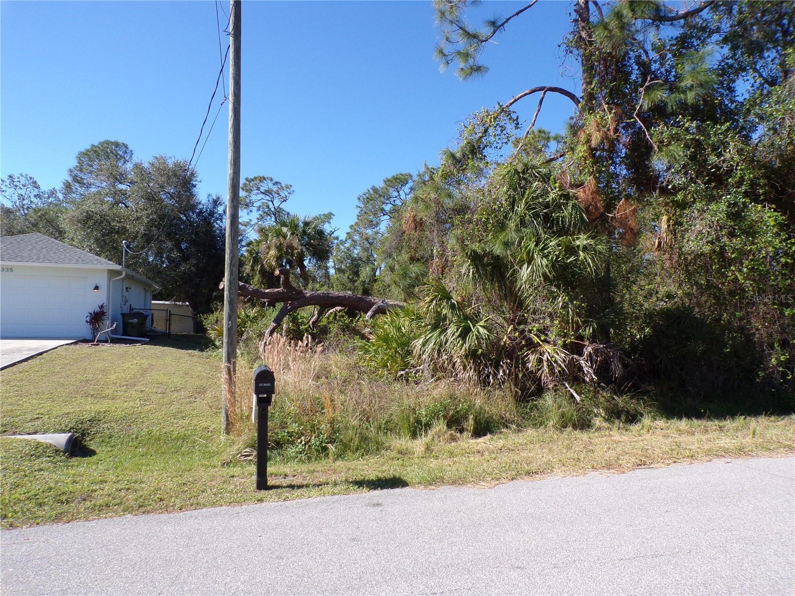 NORA LN — photo 2
