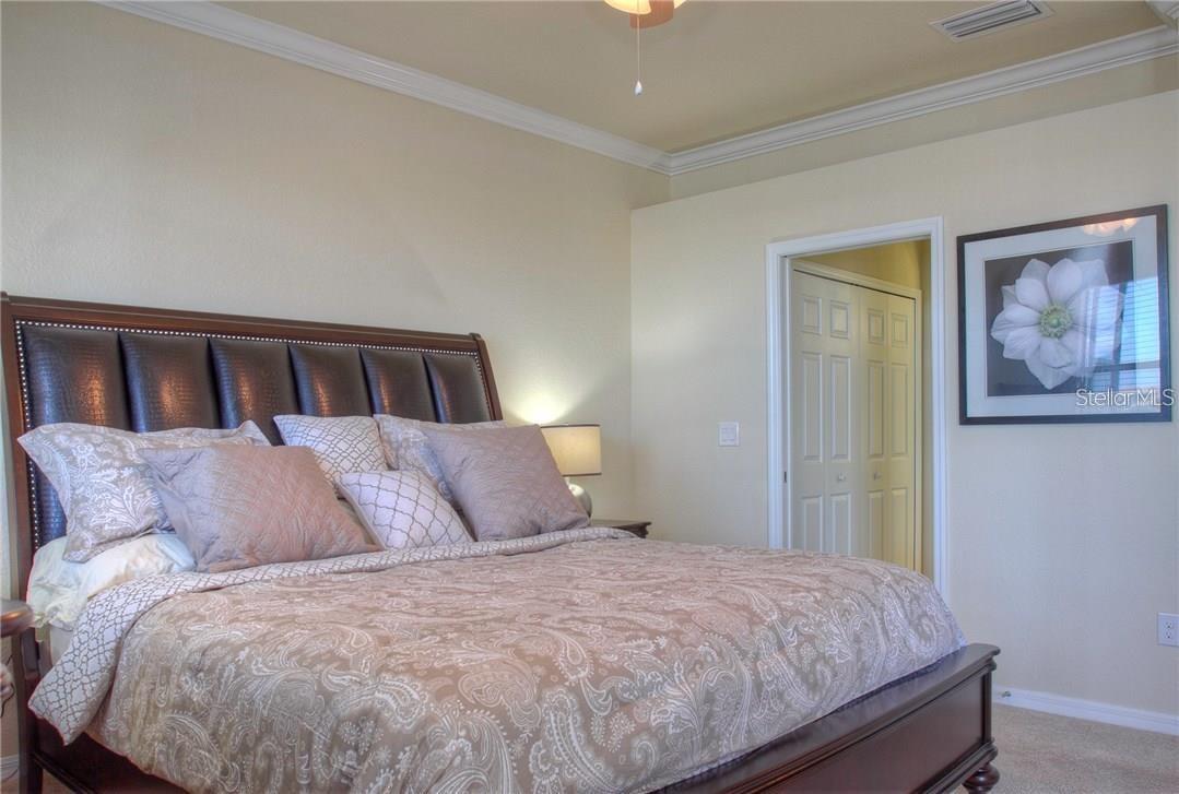 6627 CANDLESTICK DR — photo 16