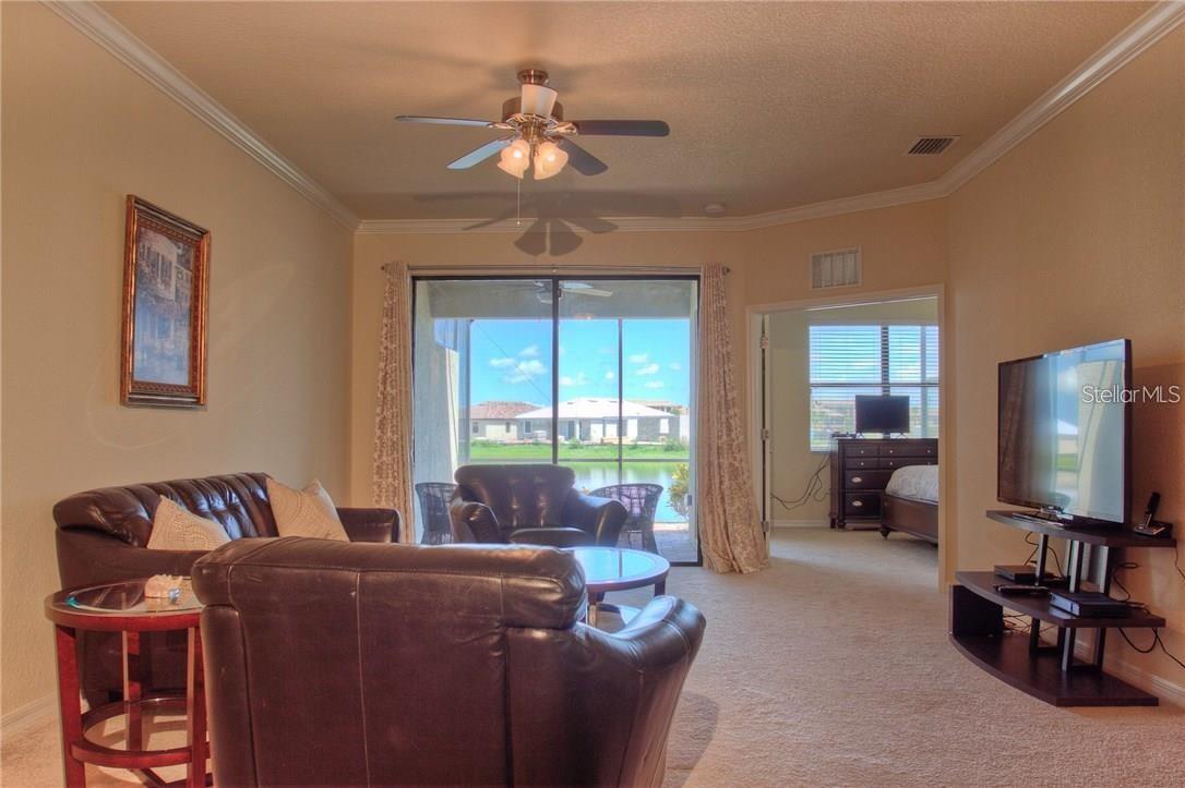 6627 CANDLESTICK DR — photo 4