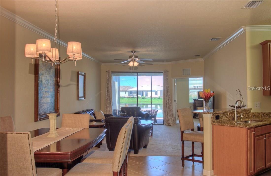 6627 CANDLESTICK DR — photo 3