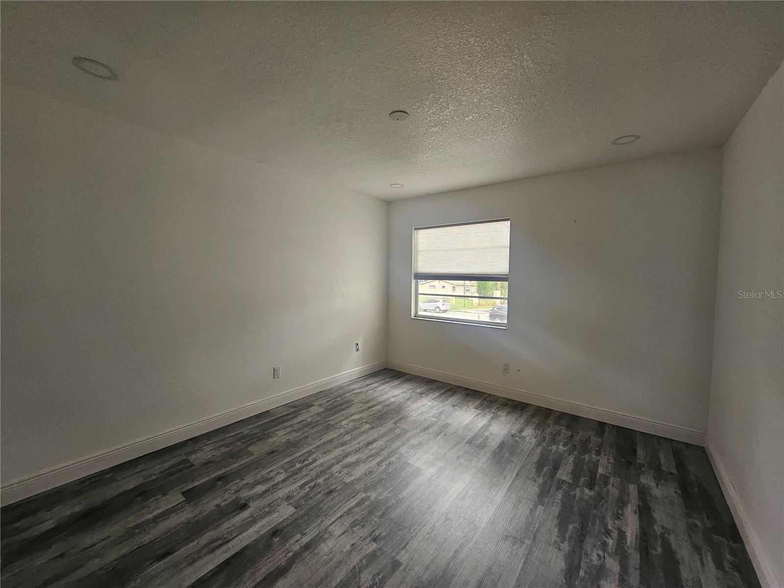5802 MOHR LOOP #5802 5804 5806 5808 — photo 22