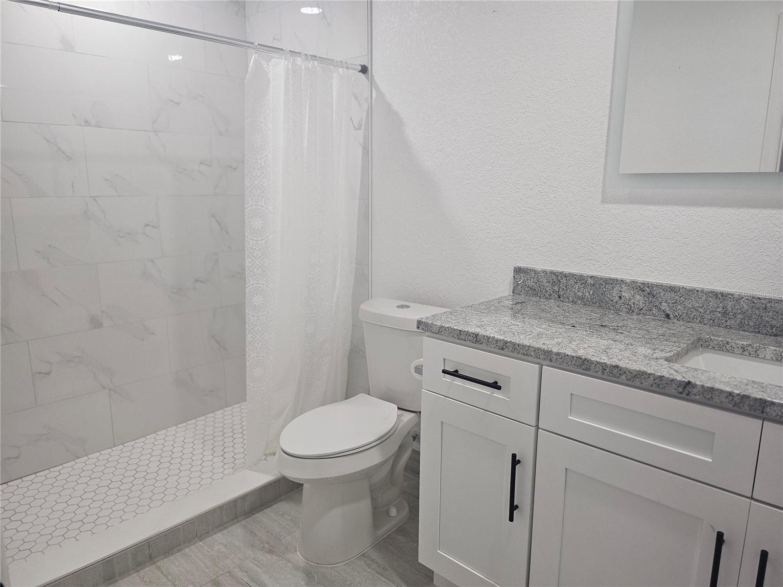 5802 MOHR LOOP #5802 5804 5806 5808 — photo 24