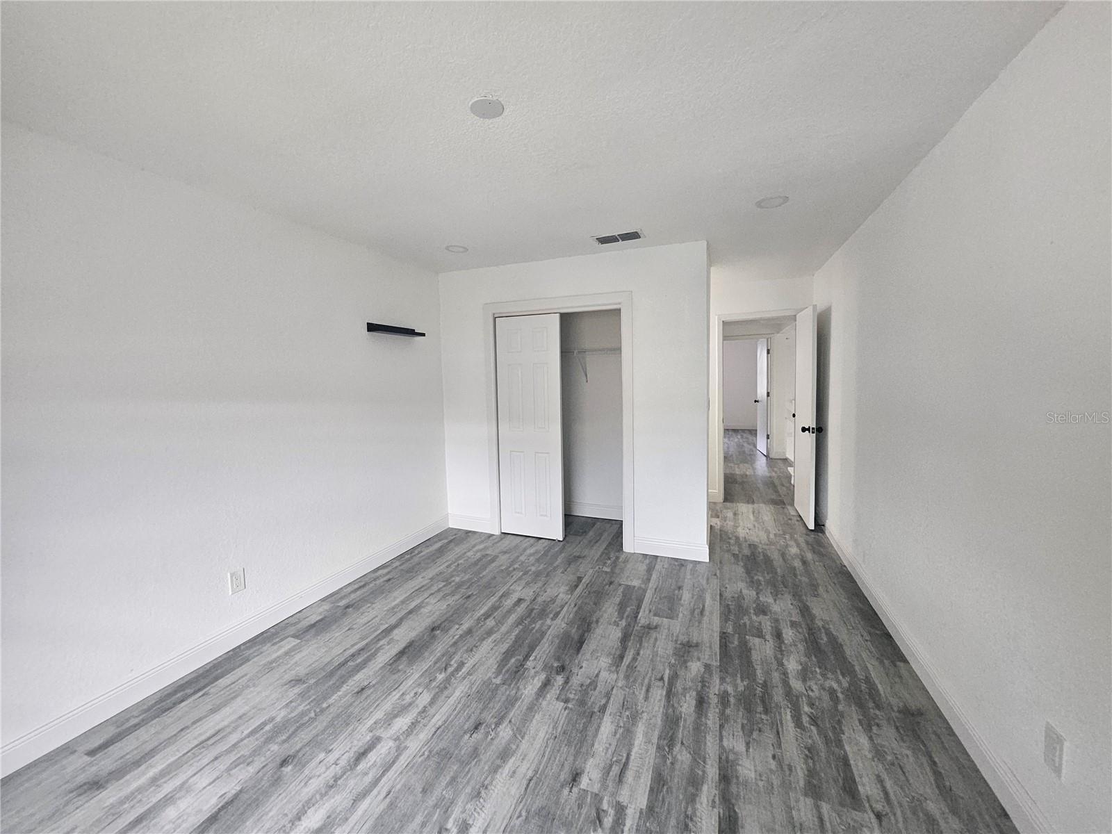5802 MOHR LOOP #5802 5804 5806 5808 — photo 31