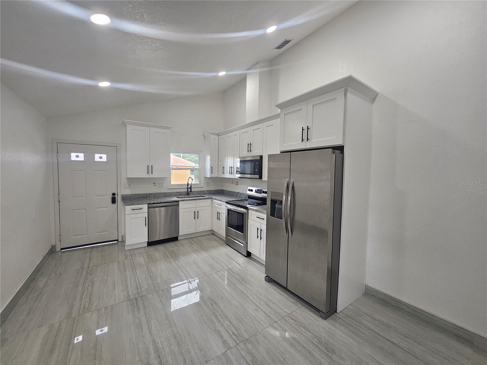 5802 MOHR LOOP #5802 5804 5806 5808 — photo 16