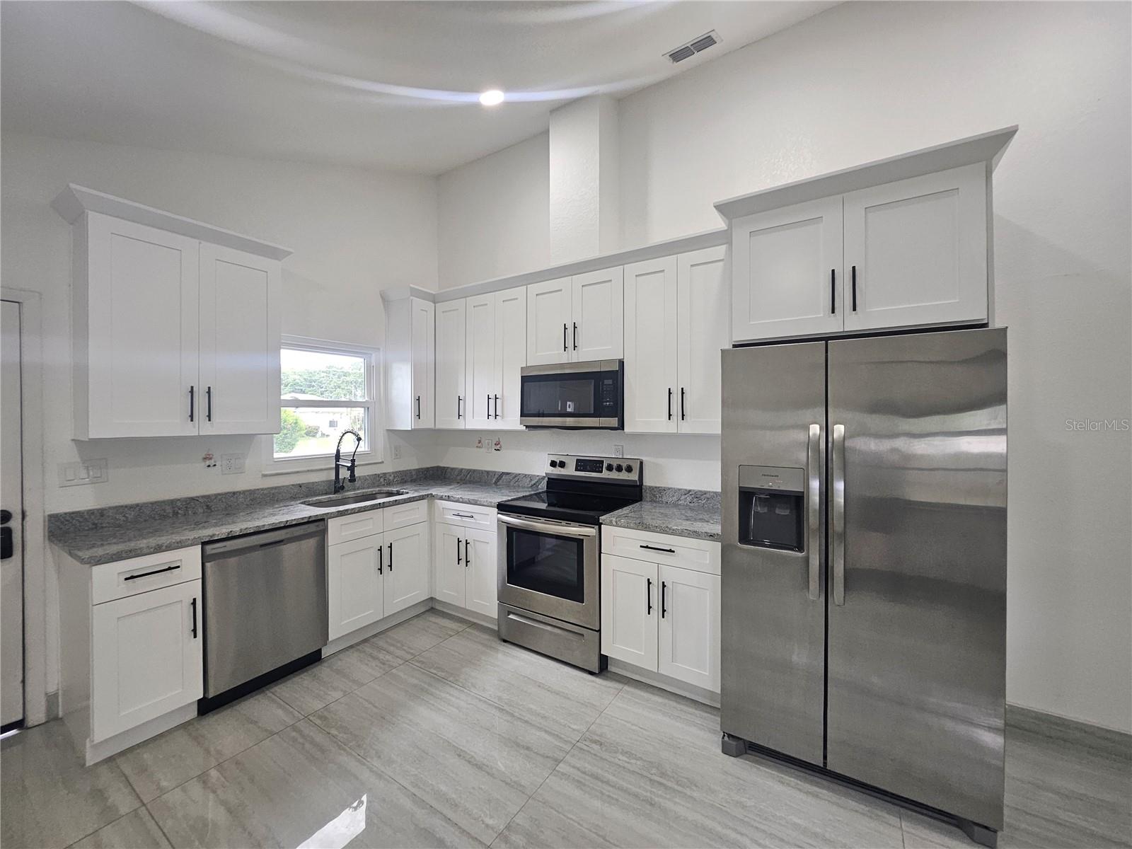 5802 MOHR LOOP #5802 5804 5806 5808 — photo 17