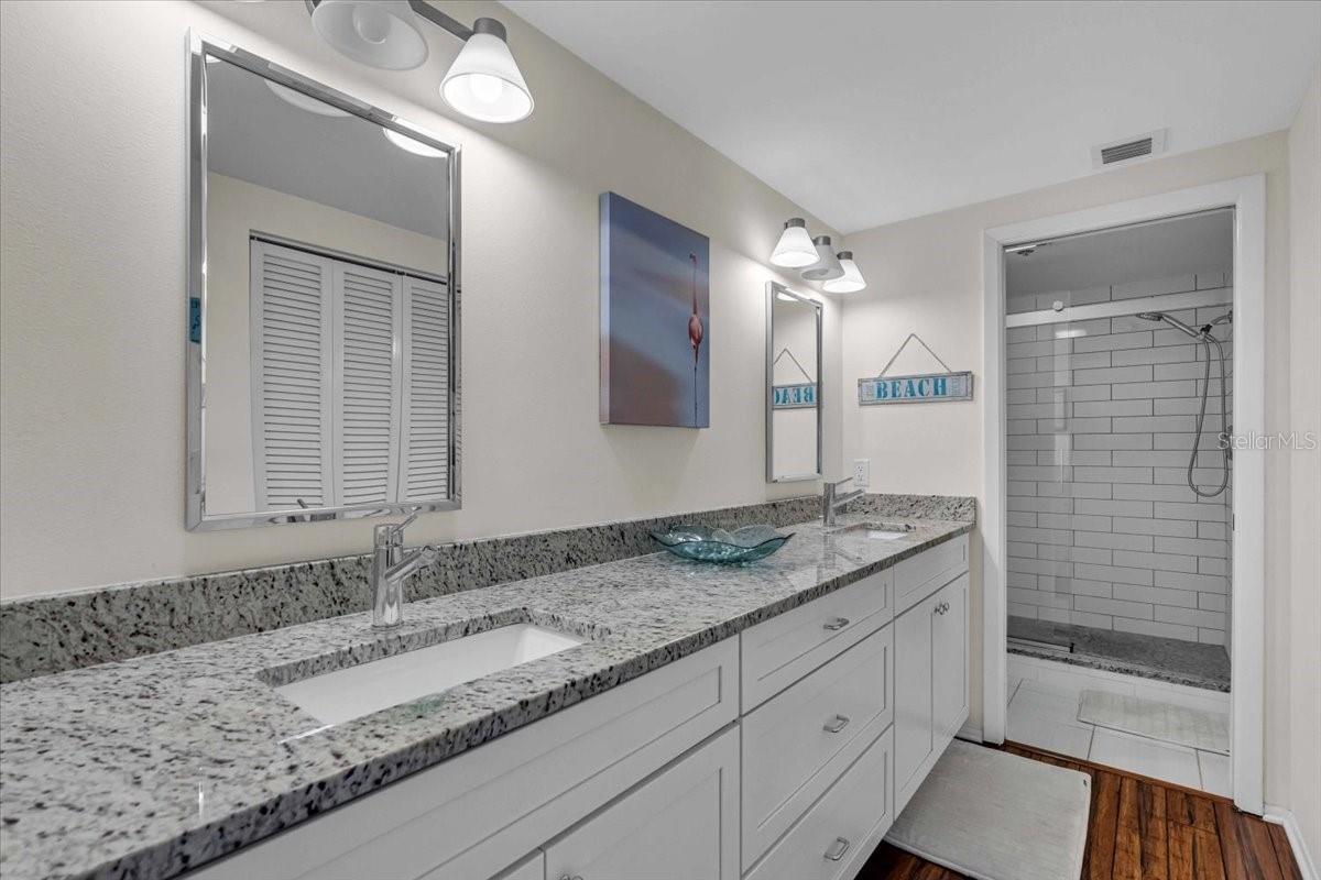 5621 GULF OF MEXICO DR #102 — photo 16