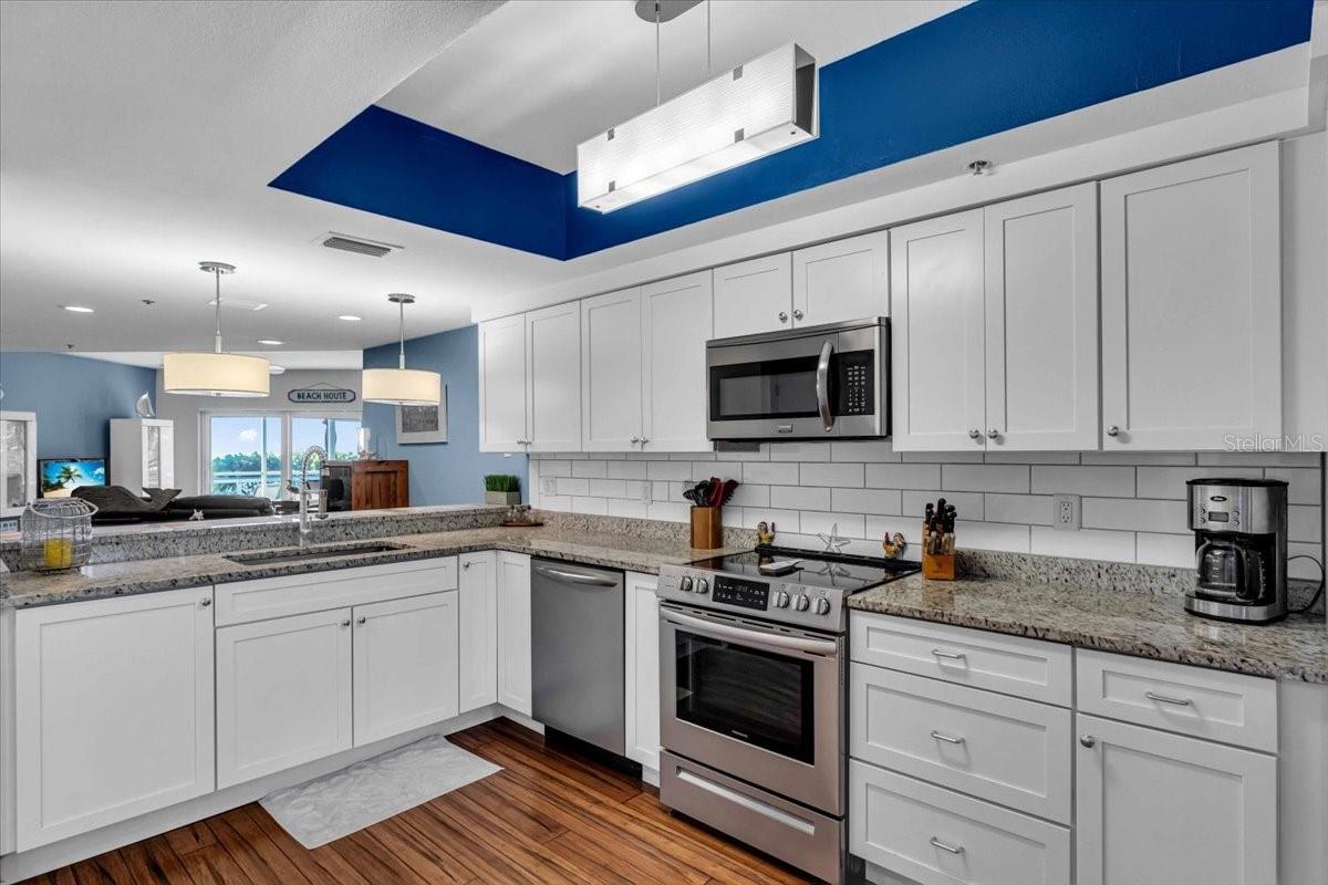 5621 GULF OF MEXICO DR #102 — photo 4