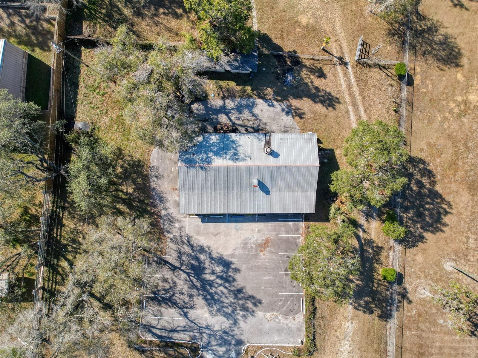 15525 & 15527 SHADY HILLS RD — photo 92