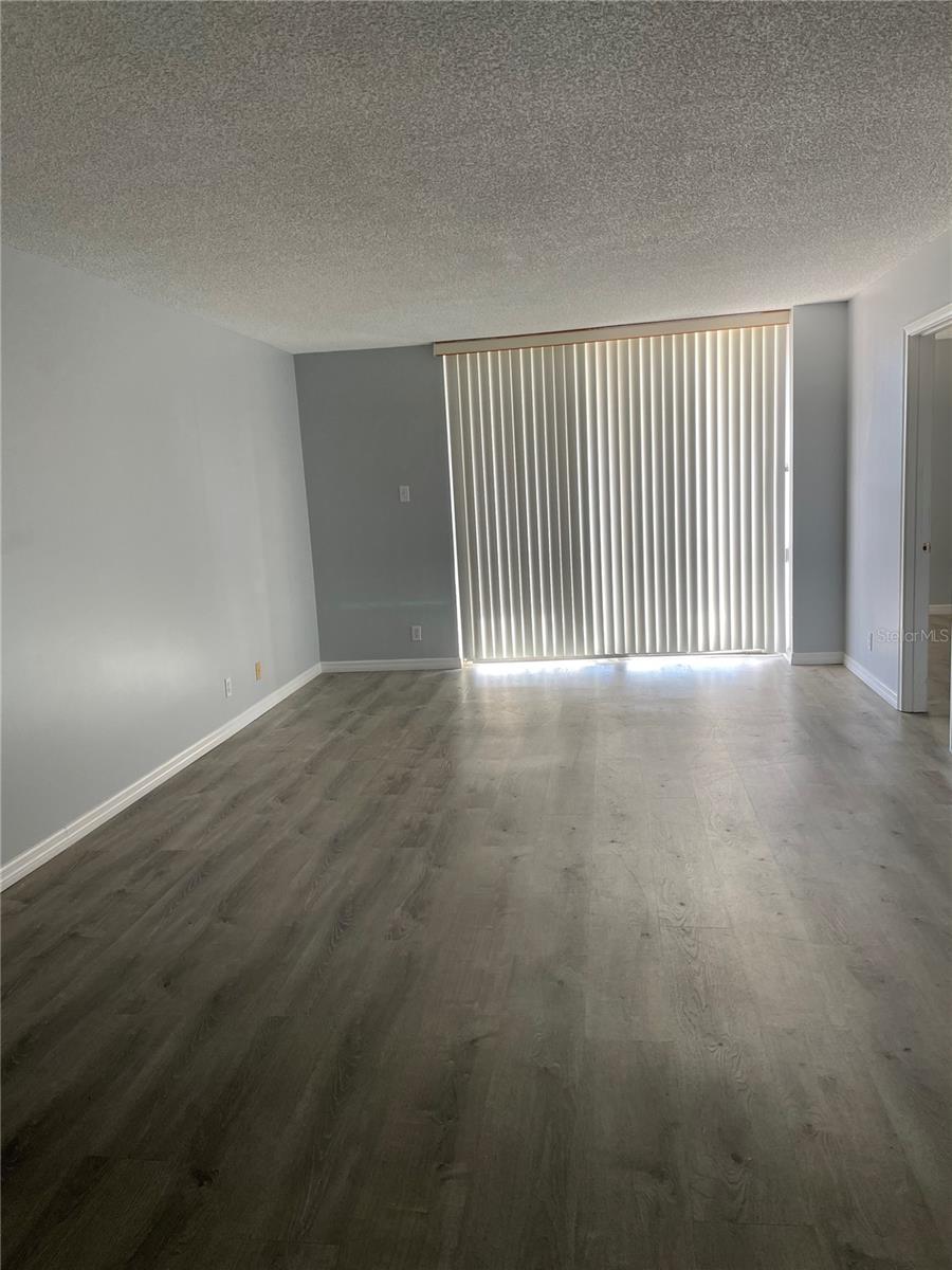 6051 SUN BLVD #305 — photo 5