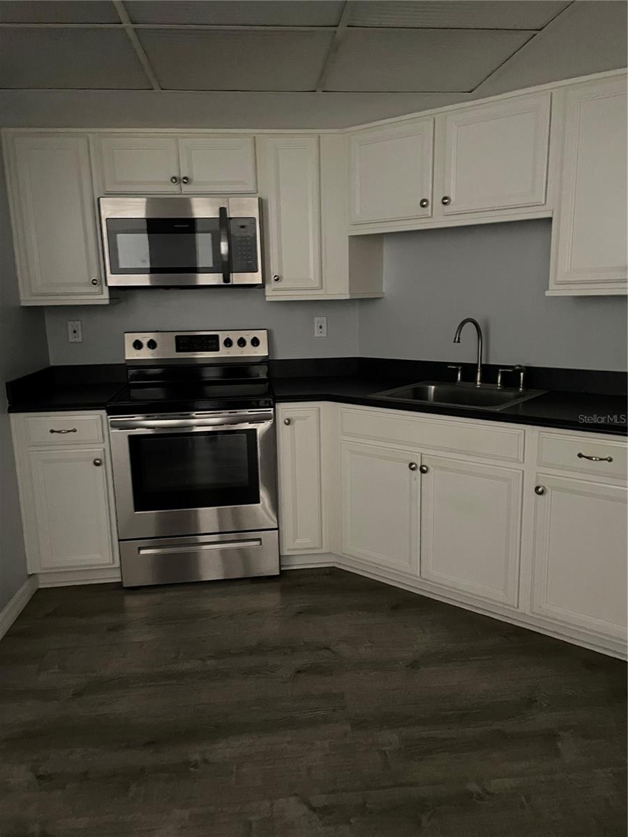 6051 SUN BLVD #305 — photo 7