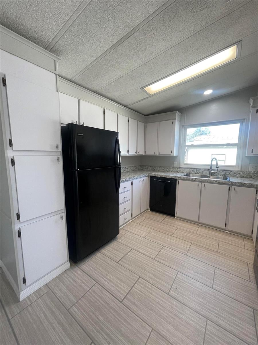 3145 HIDDEN LAKE DR — photo 11