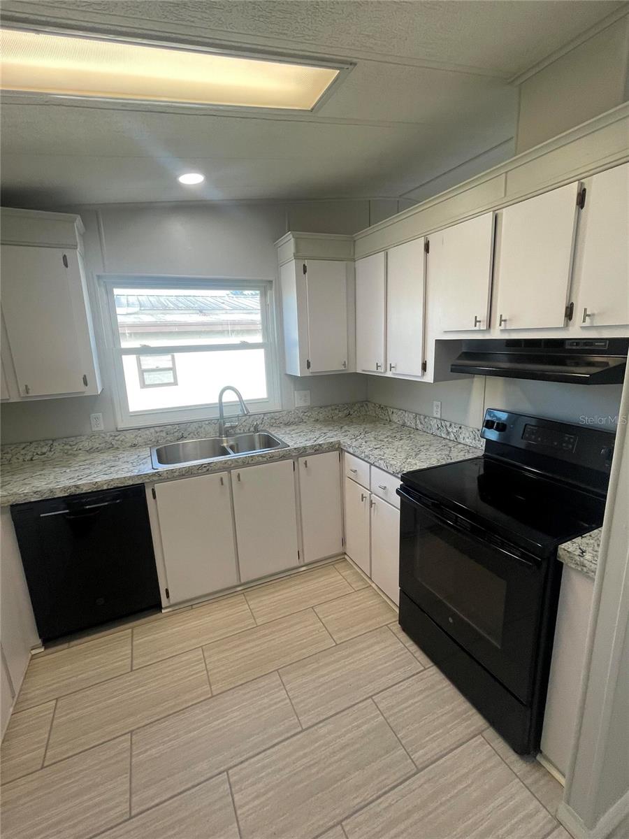 3145 HIDDEN LAKE DR — photo 12